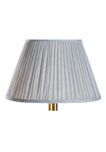 Load image into Gallery viewer, Fermoie 16" Round Lampshade