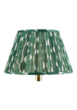 Load image into Gallery viewer, Fermoie 16" Round Lampshade