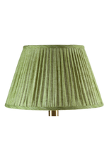 Load image into Gallery viewer, Fermoie 16" Round Lampshade