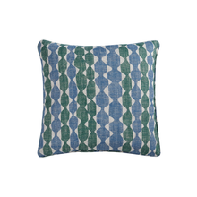 Load image into Gallery viewer, Fermoie Large Square Pillows 21.5"