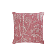 Load image into Gallery viewer, Fermoie Large Square Pillows 21.5"