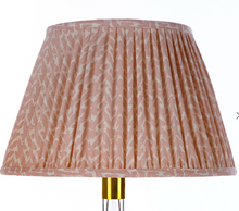 Load image into Gallery viewer, Fermoie 16" Round Lampshade