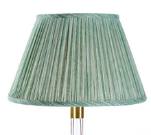 Load image into Gallery viewer, Fermoie 16" Round Lampshade