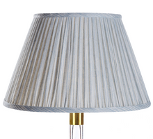 Load image into Gallery viewer, Fermoie 16" Round Lampshade