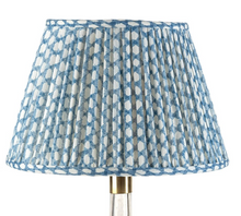 Load image into Gallery viewer, Fermoie 16" Round Lampshade